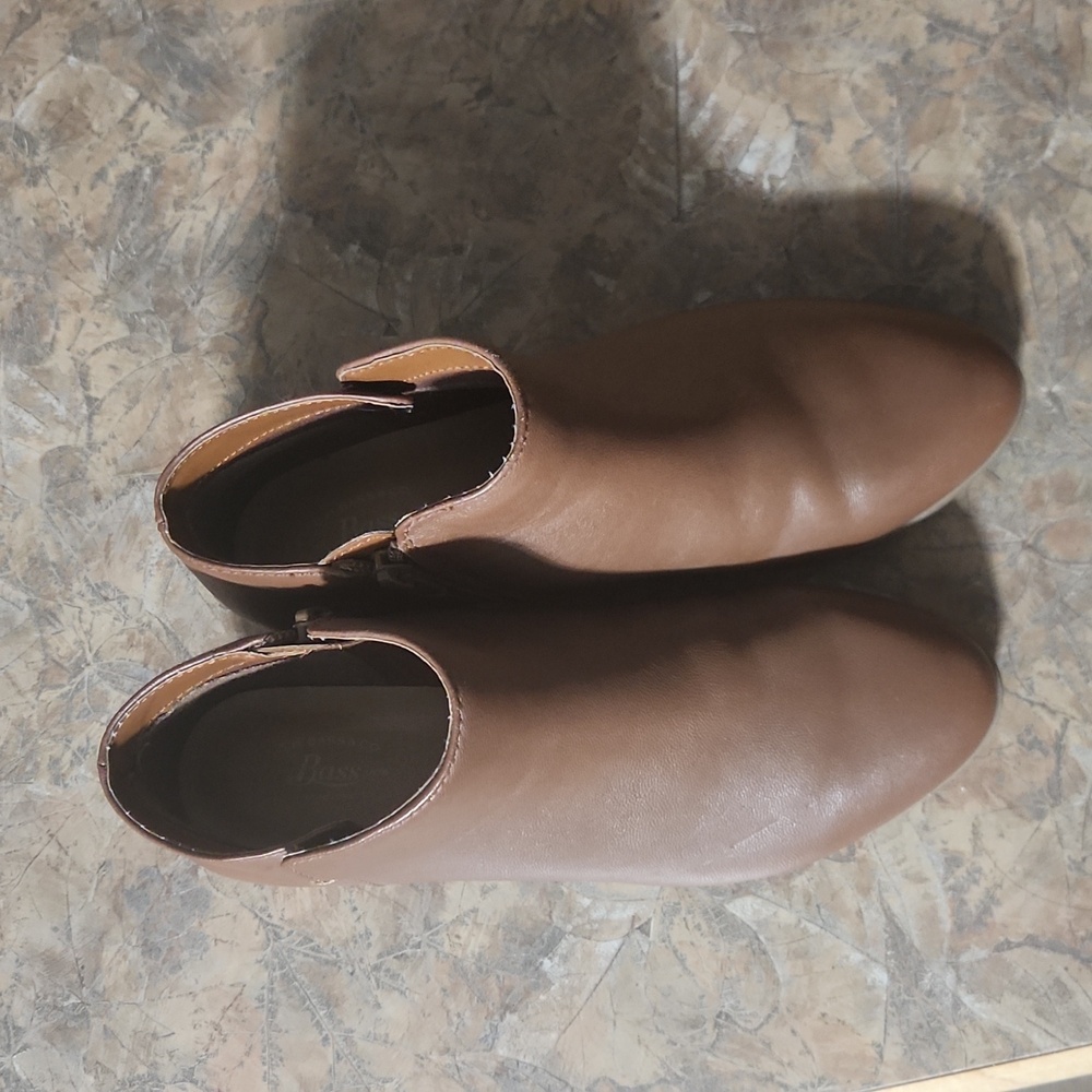 Ankle boots